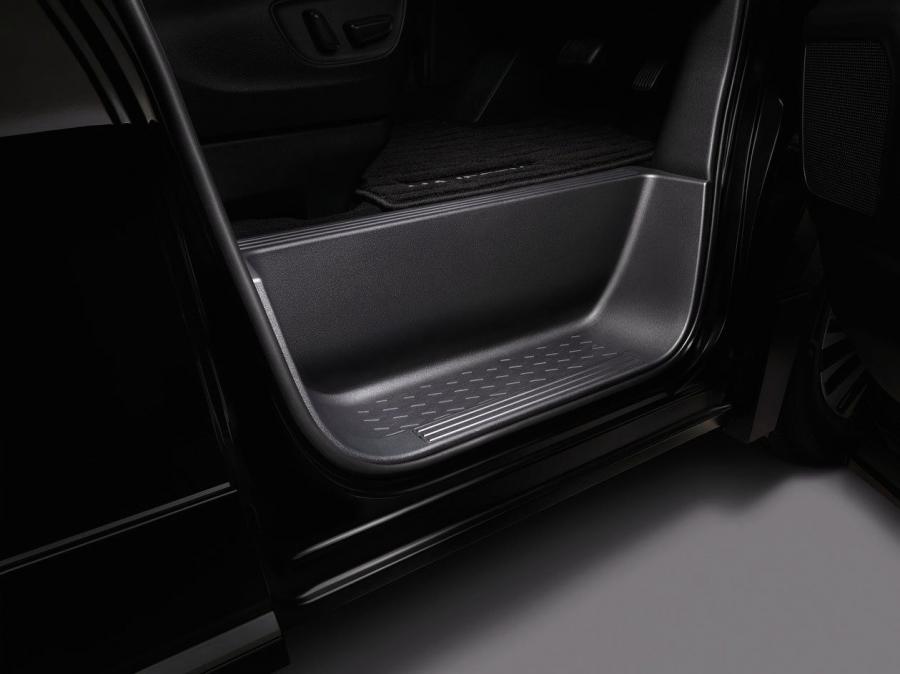 Детали интерьера Toyota Majesty Grande 2019 года  (TH) (фото 28 из 28)